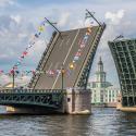 Надо знать: восемь интересных фактов о Дворцовом мосте